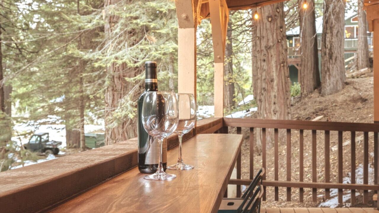 Photo of Outdoor in Sugar Pine