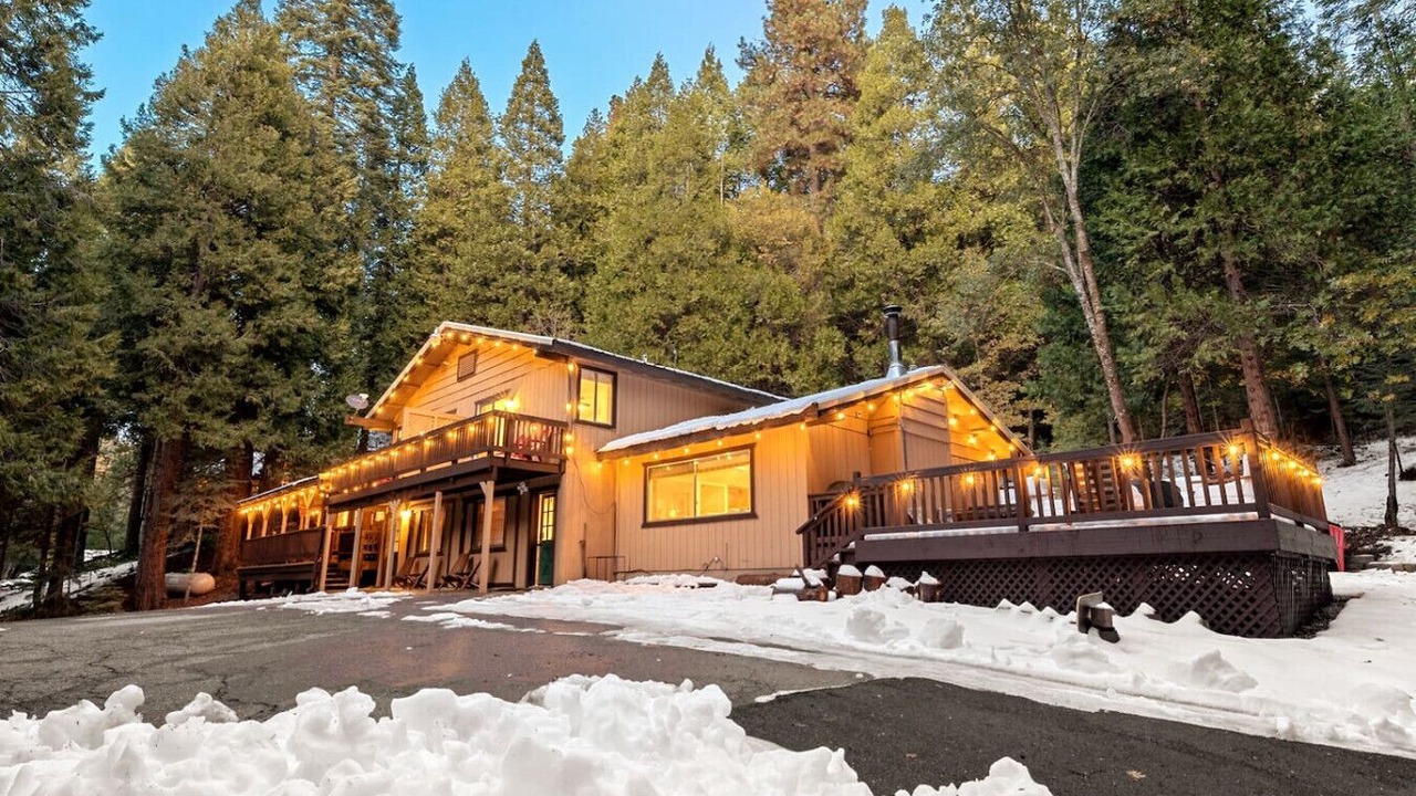 Photo of Outdoor in Sugar Pine