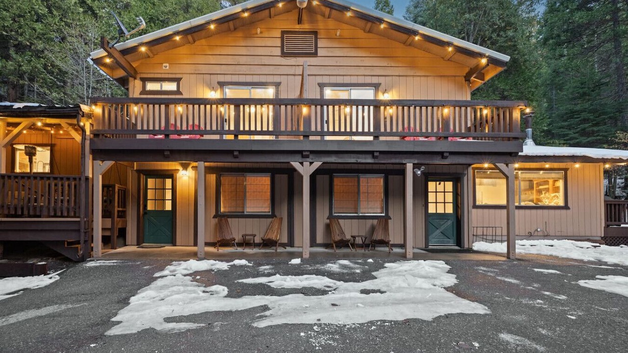 Photo of Outdoor in Sugar Pine