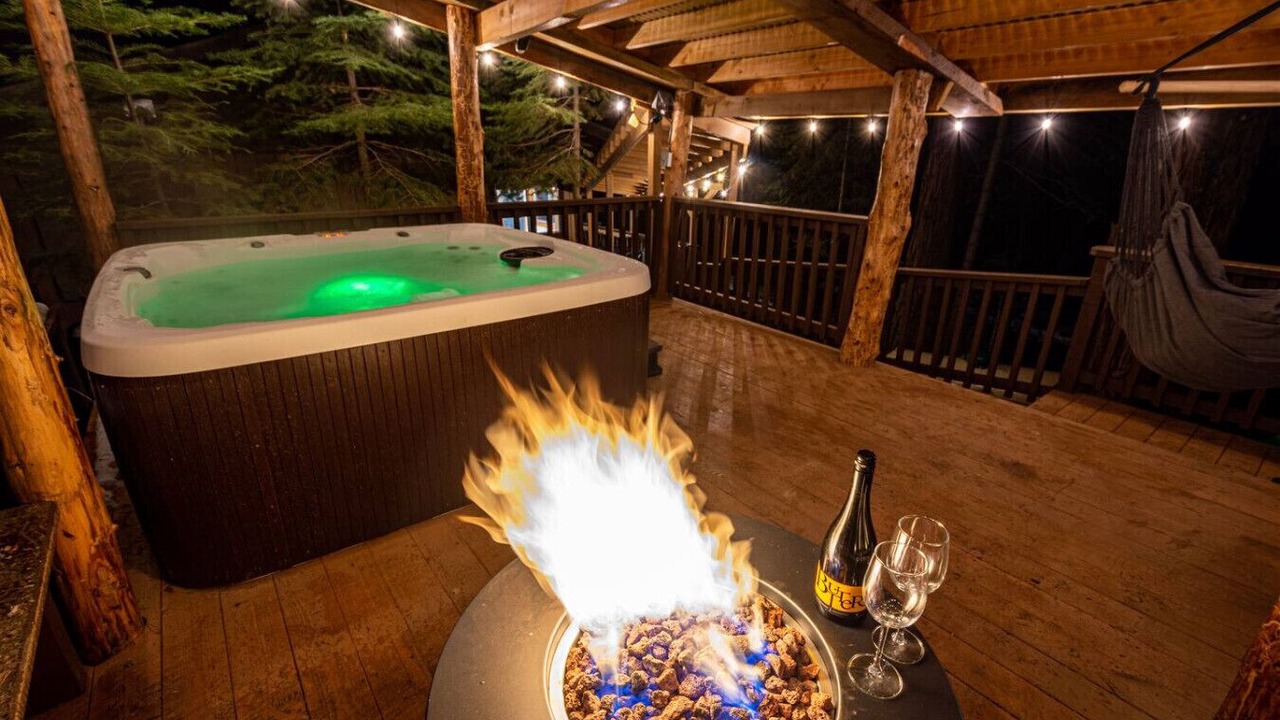 Photo of Patio Balcony in Sugar Pine