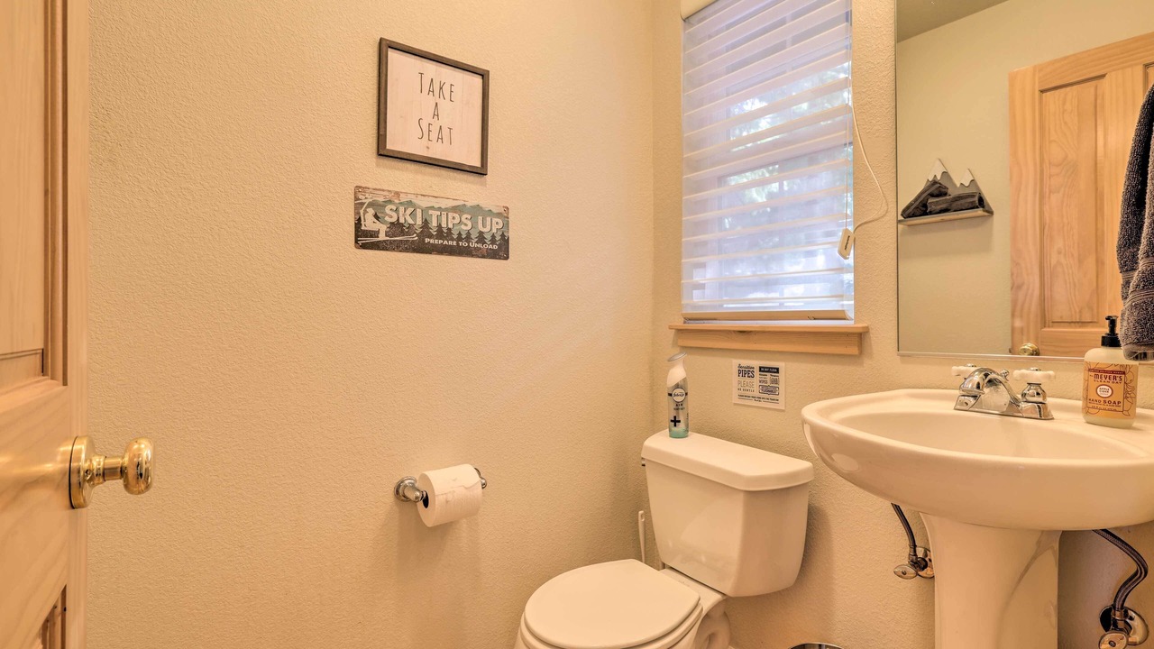 Photo of Bathroom in Cold Springs