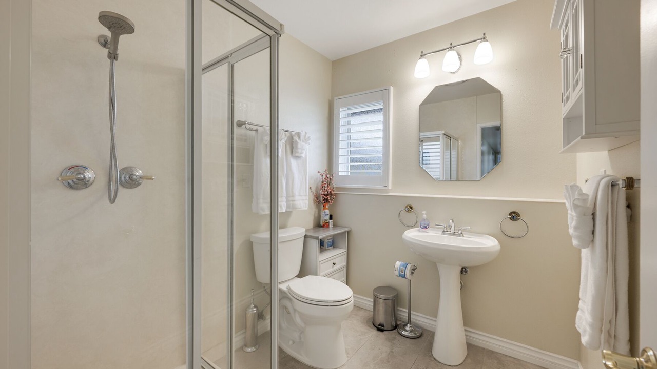 Photo of Bathroom in Southwest Anaheim