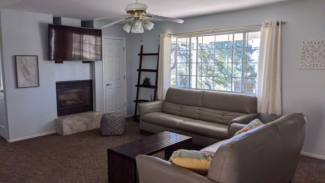 Photo of Livingroom in Squaw Valley