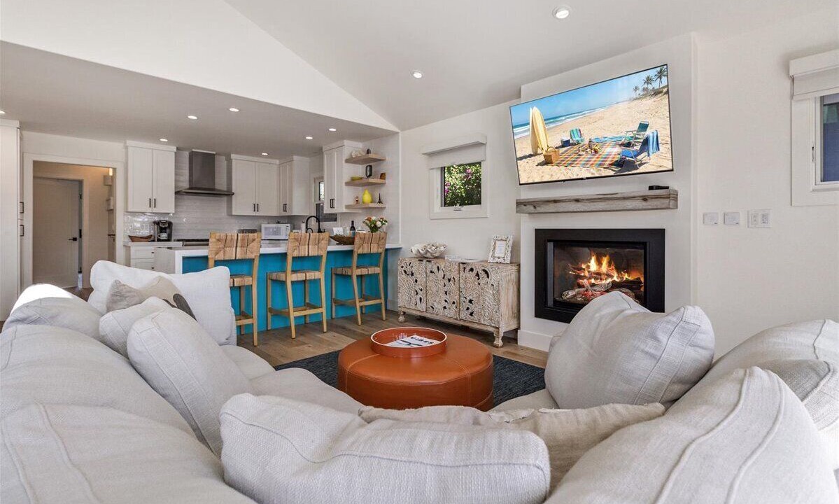 Photo of Livingroom in Capitola