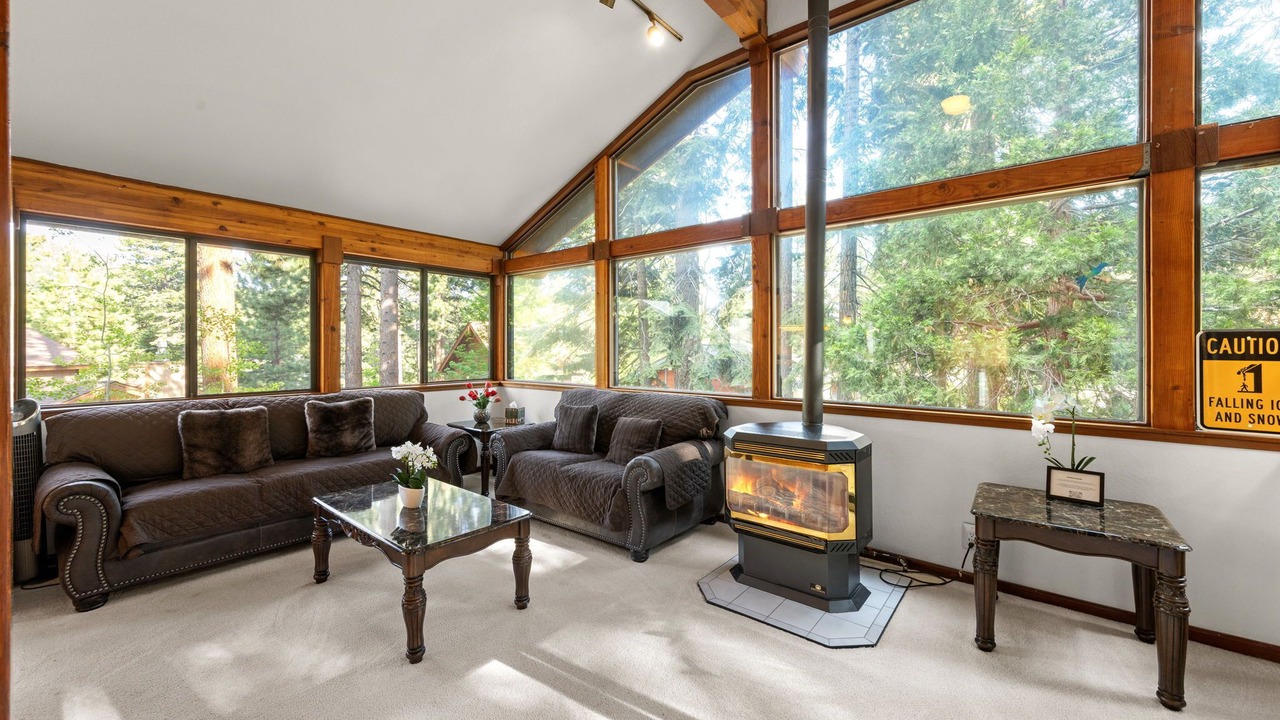Photo of Livingroom in Incline Village