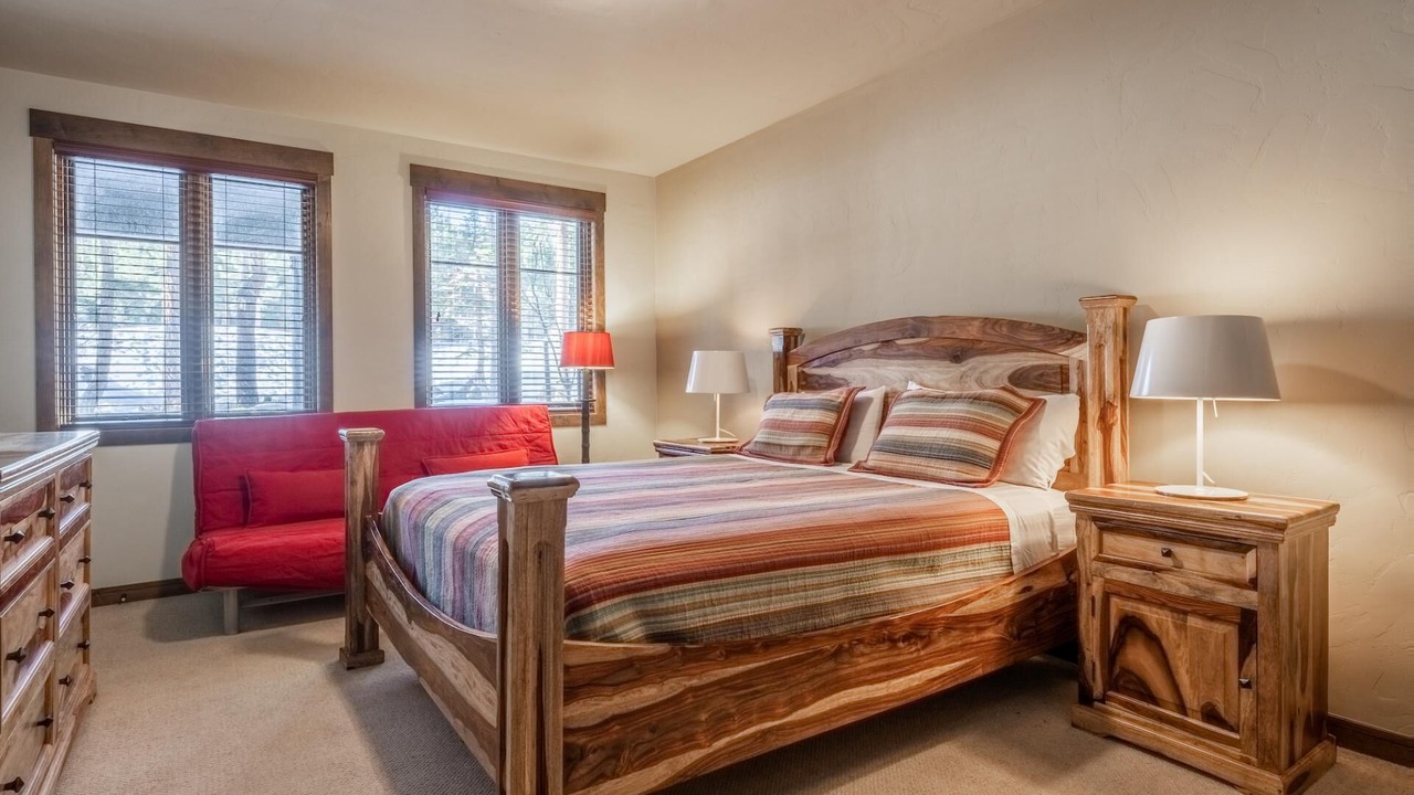 Photo of Bedroom in Woodwinds