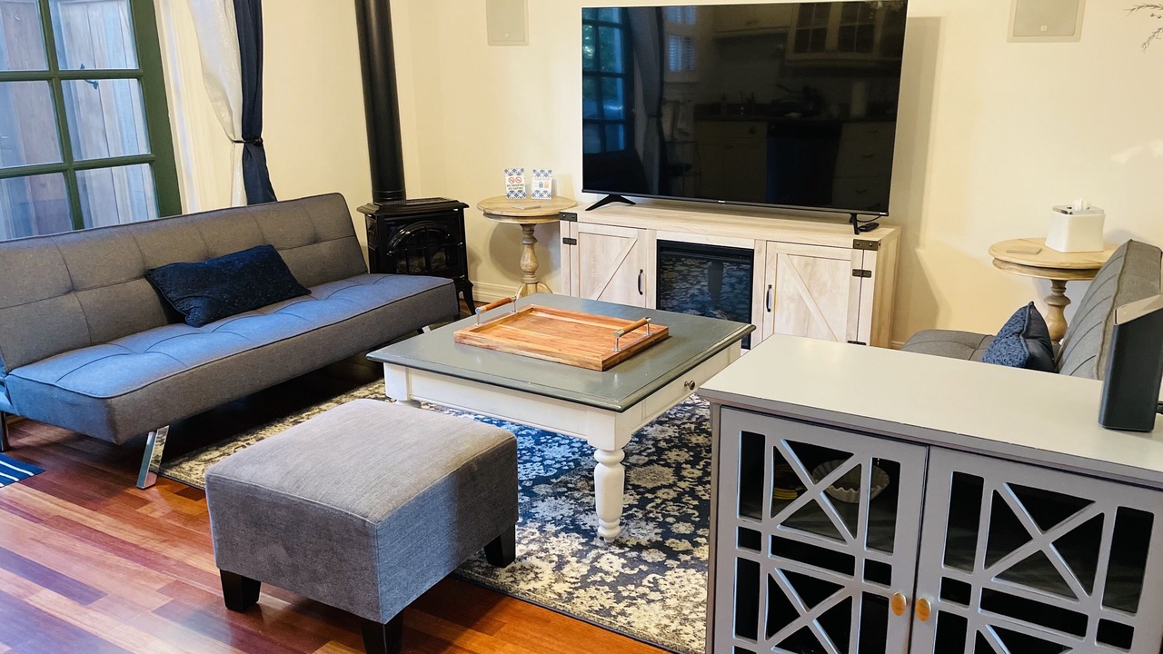 Photo of Livingroom in Napa