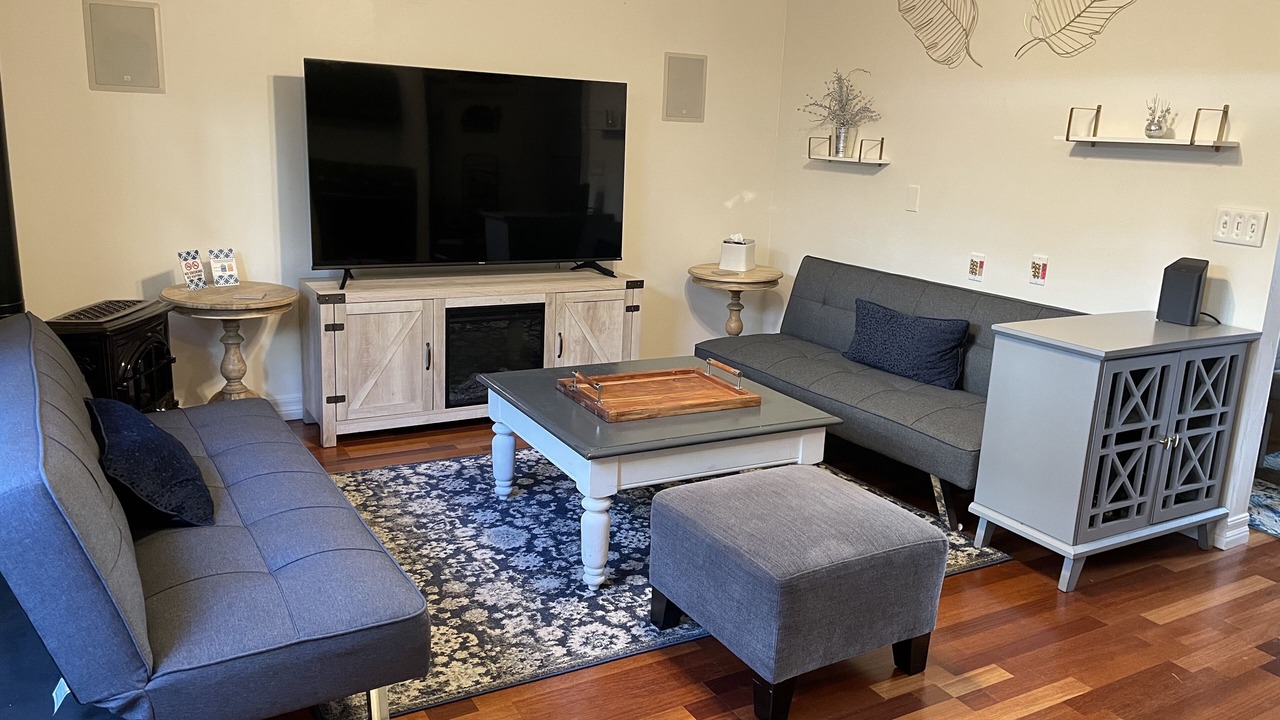 Photo of Livingroom in Napa