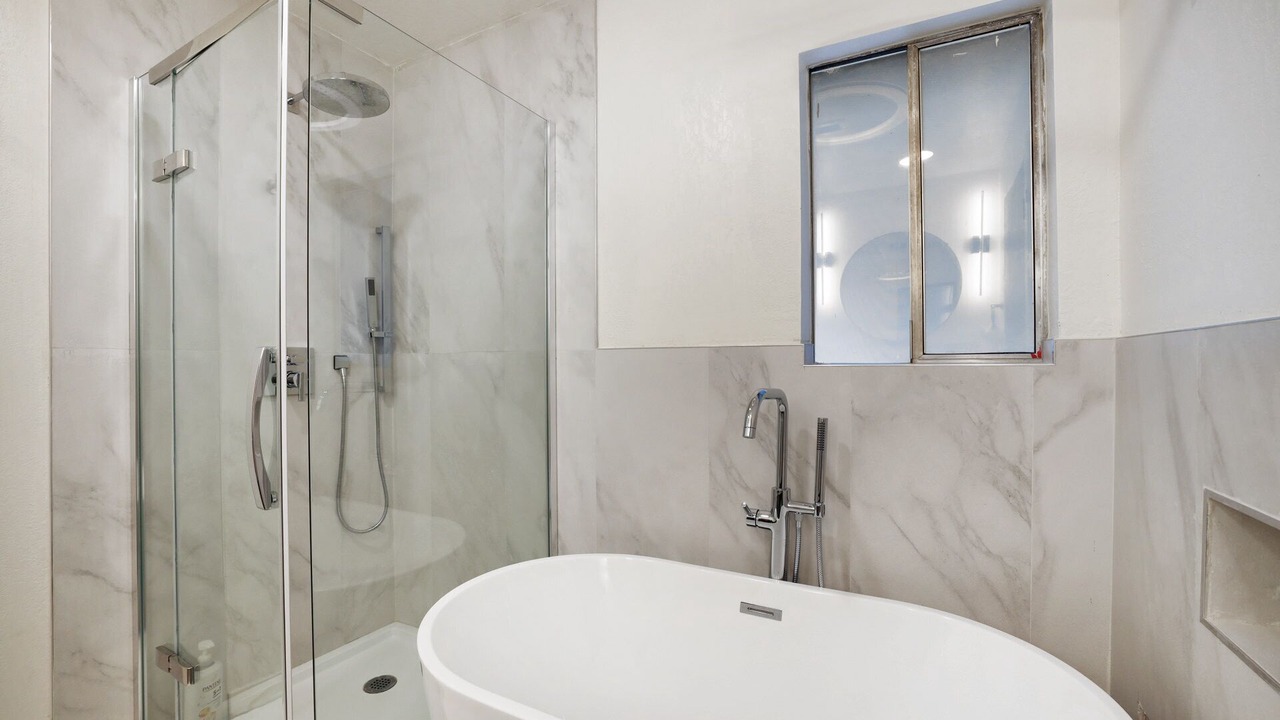 Photo of Bathroom in Country Club Estates