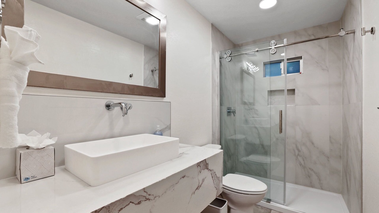Photo of Bathroom in Country Club Estates