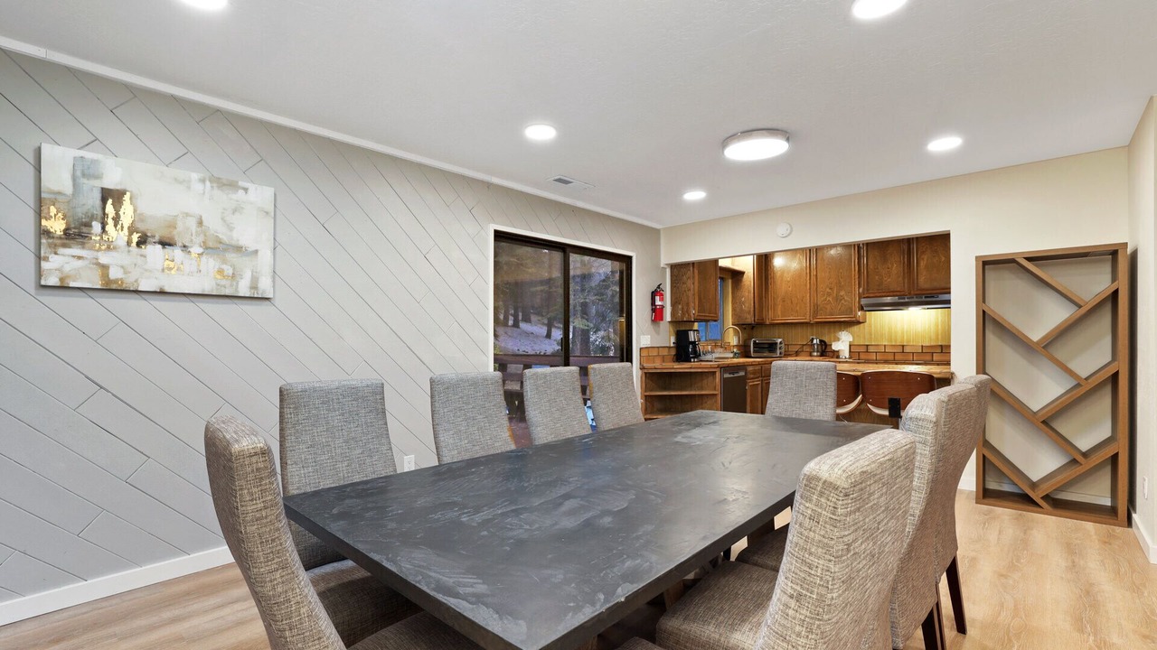 Photo of Livingroom in Country Club Estates