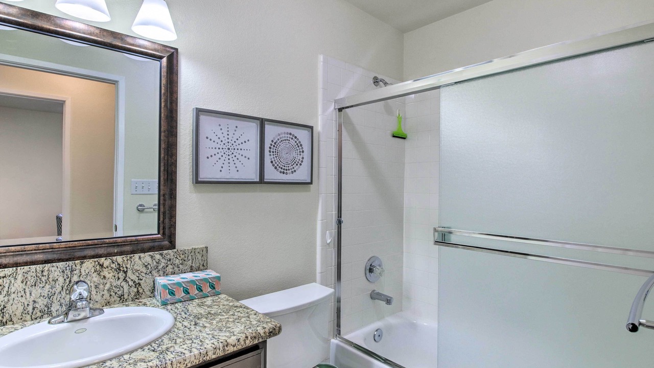 Photo of Bathroom in Greenacres