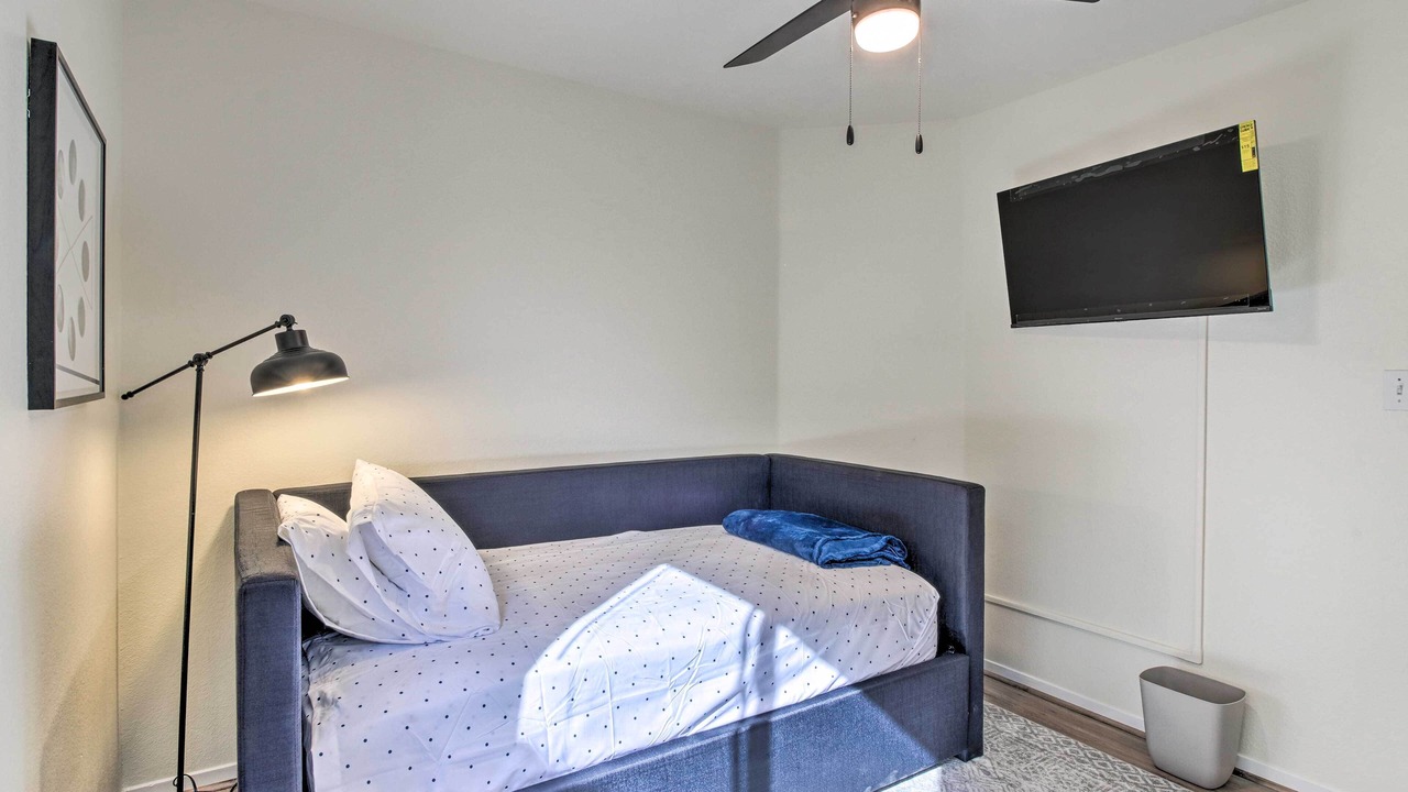 Photo of Bedroom in Greenacres