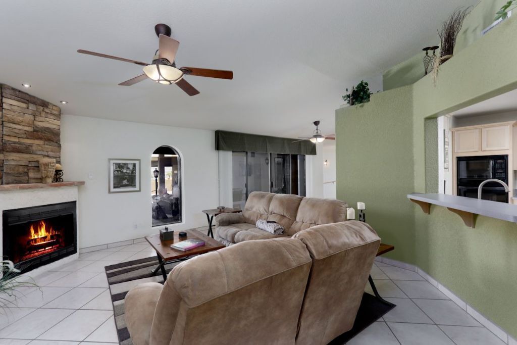 Photo of Livingroom in Lake Havasu City