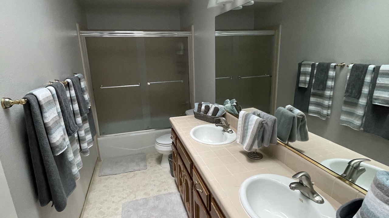 Photo of Bathroom in Visalia