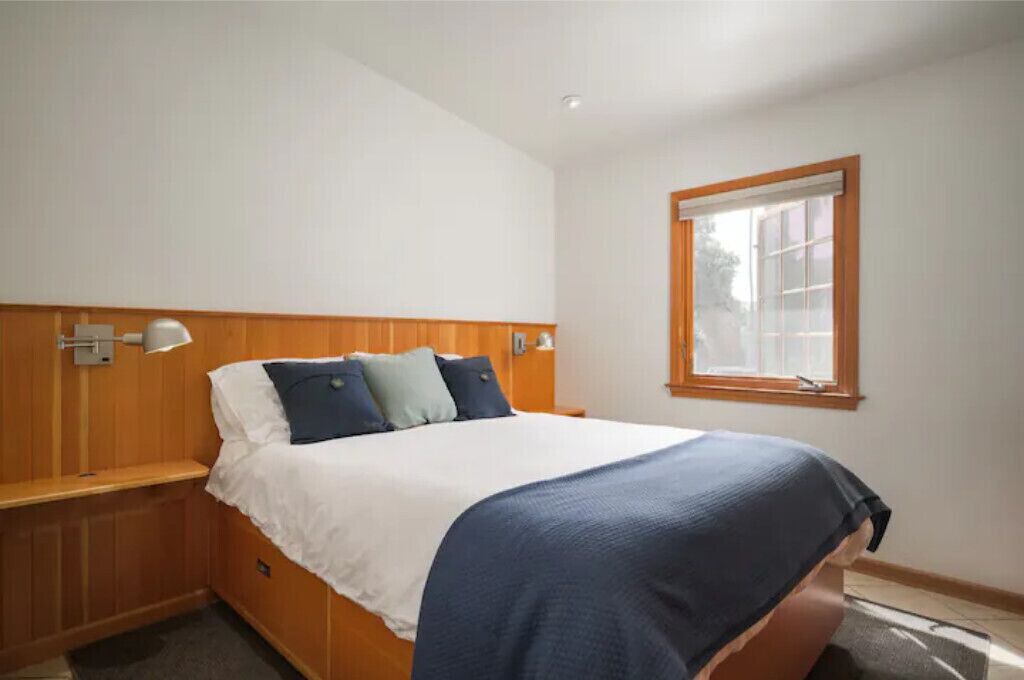 Photo of Bedroom in Downtown