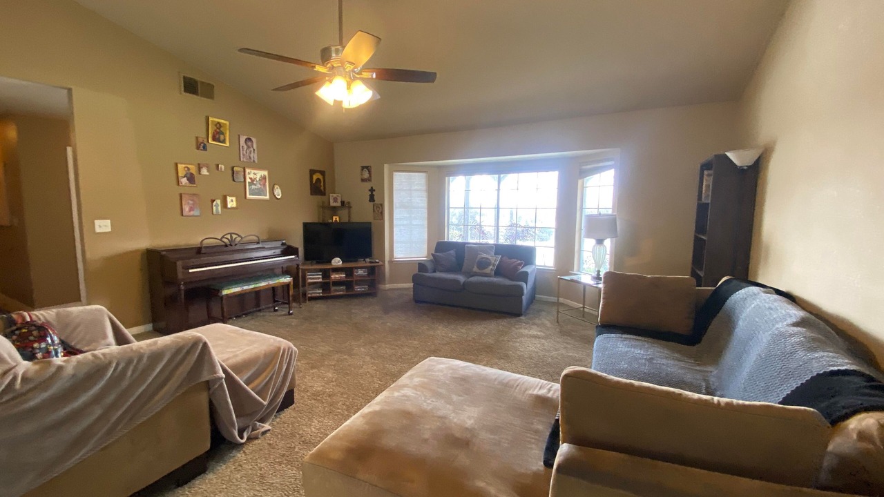 Photo of Livingroom in Squaw Valley
