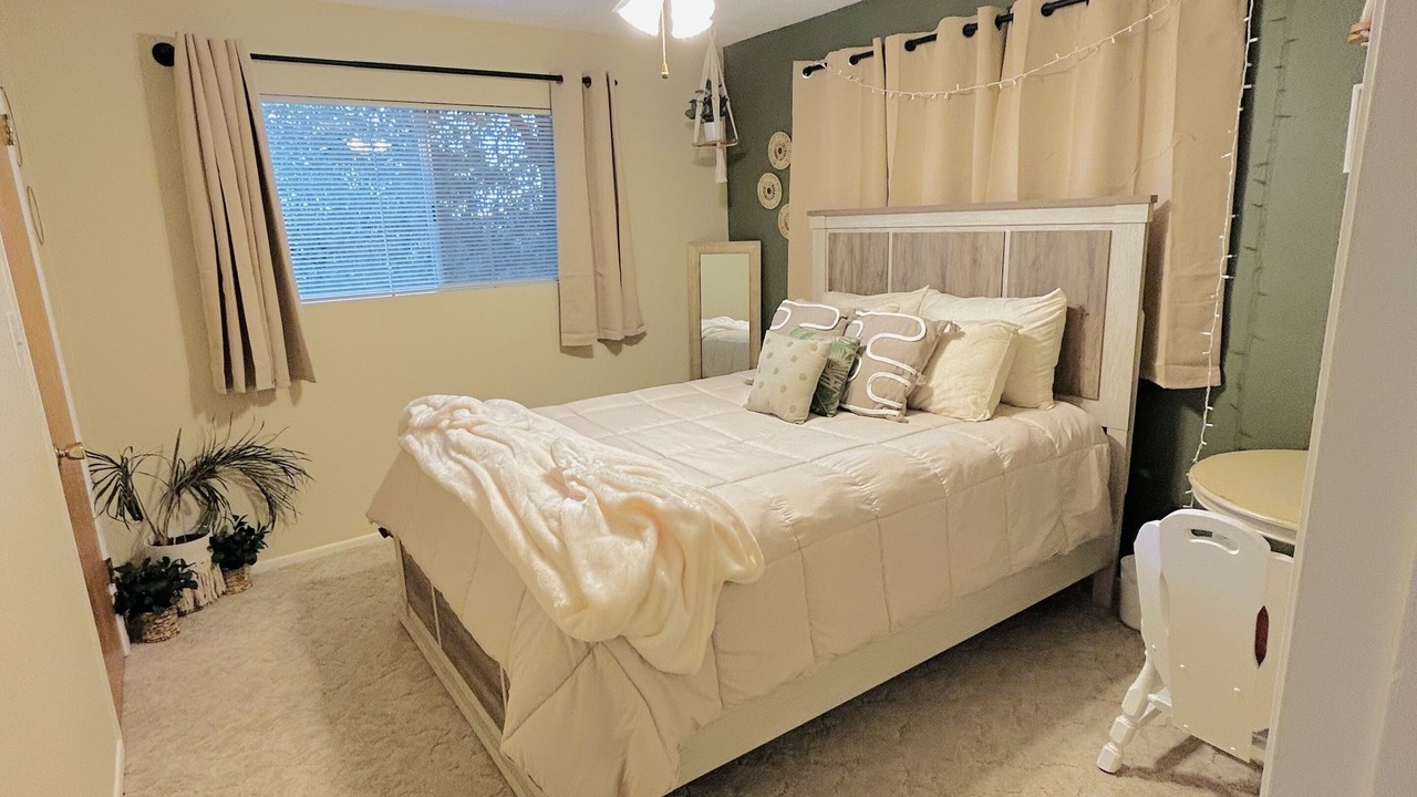 Photo of Bedroom in Yosemite Forks