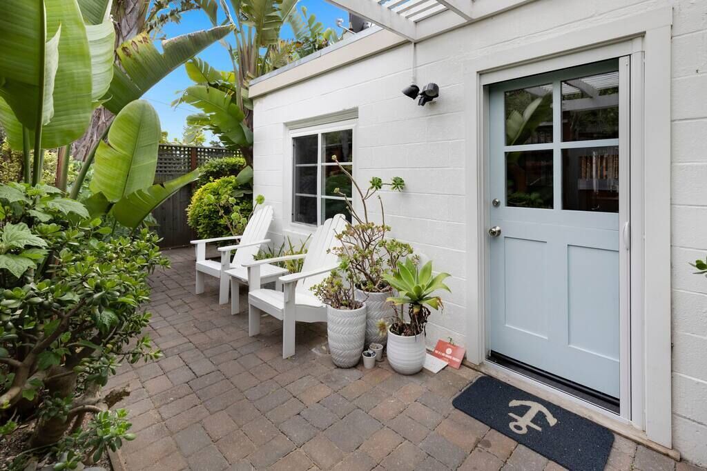 Photo of Patio Balcony in Stinson Beach