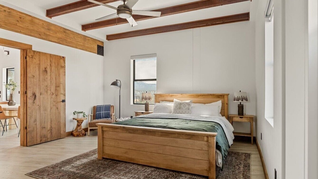 Photo of Bedroom in Baldwin Lake