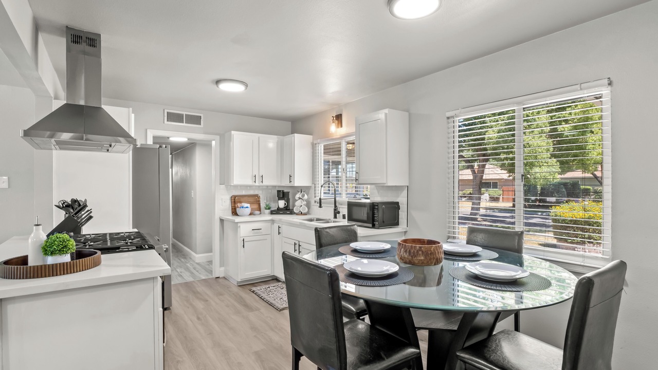 Photo of Kitchen in Raisin