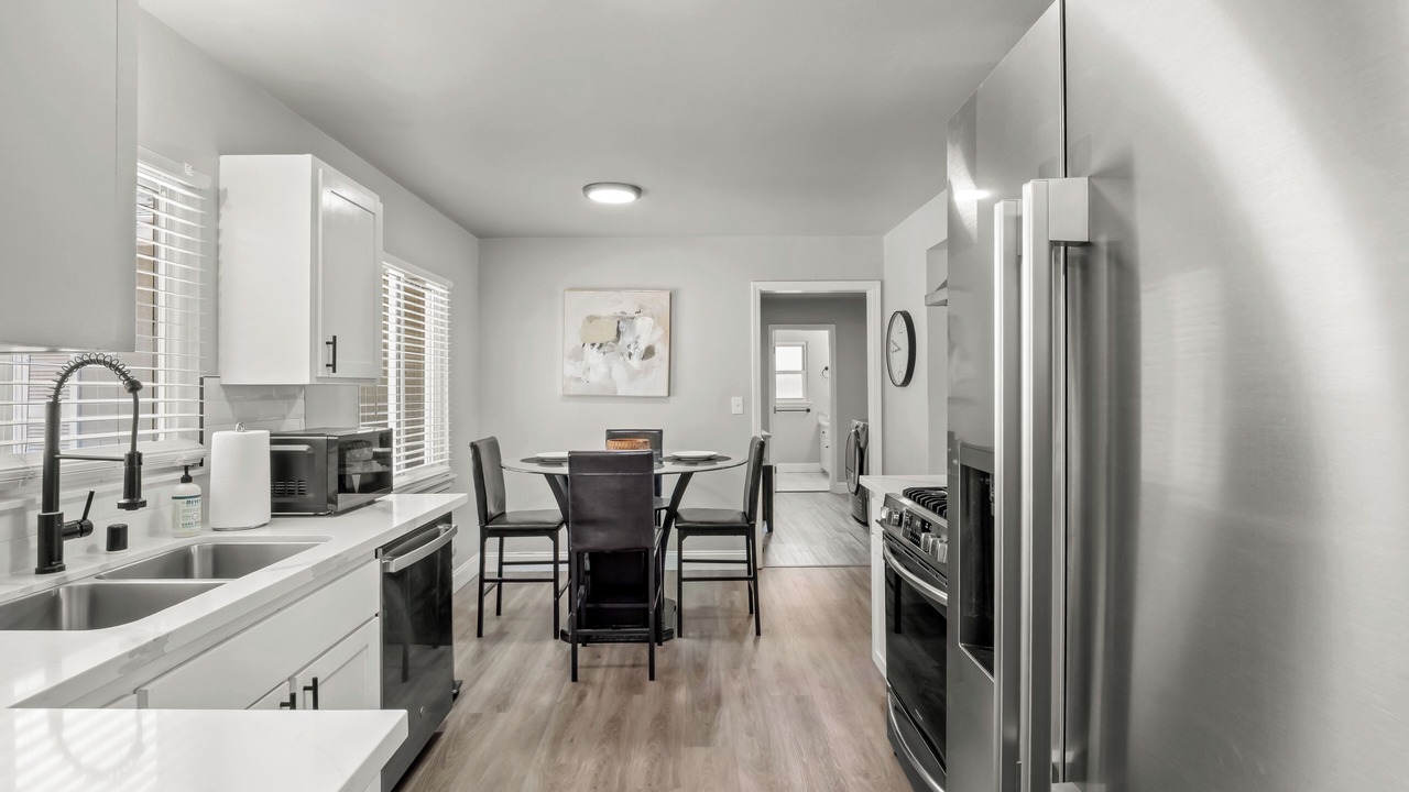Photo of Kitchen in Raisin