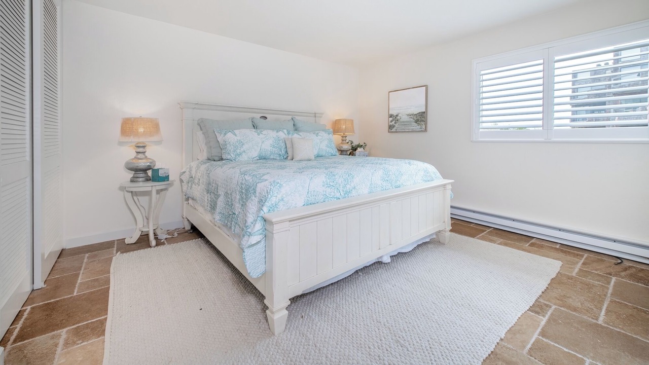 Photo of Bedroom in Pajaro Dunes