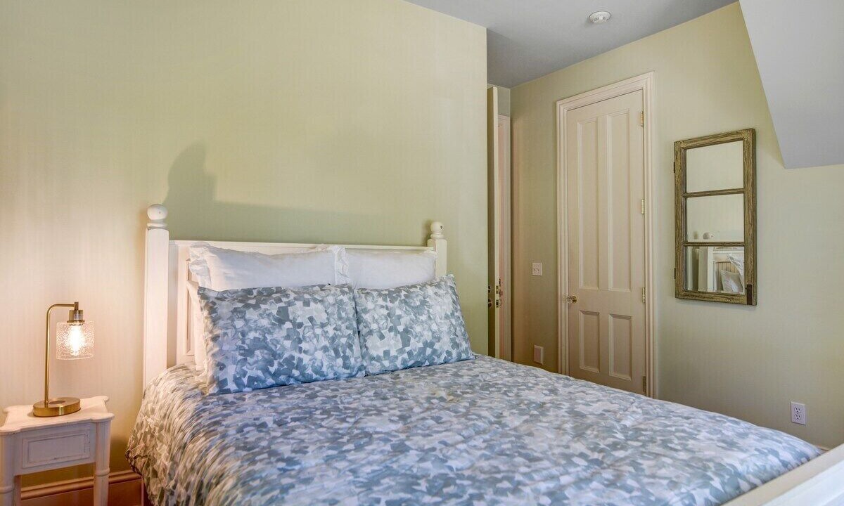 Photo of Bedroom in Sonoma