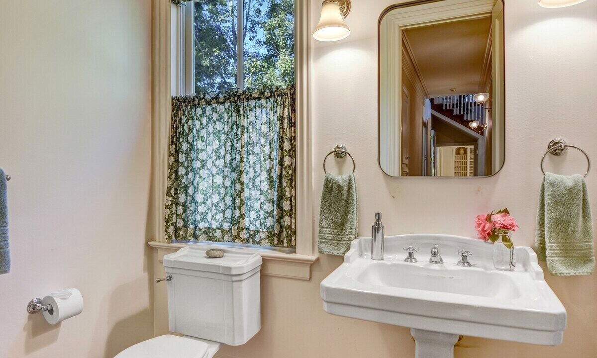 Photo of Bathroom in Sonoma