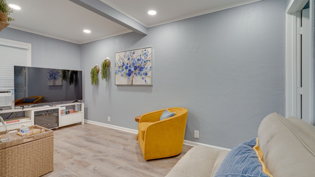 Photo of Livingroom in Ashland
