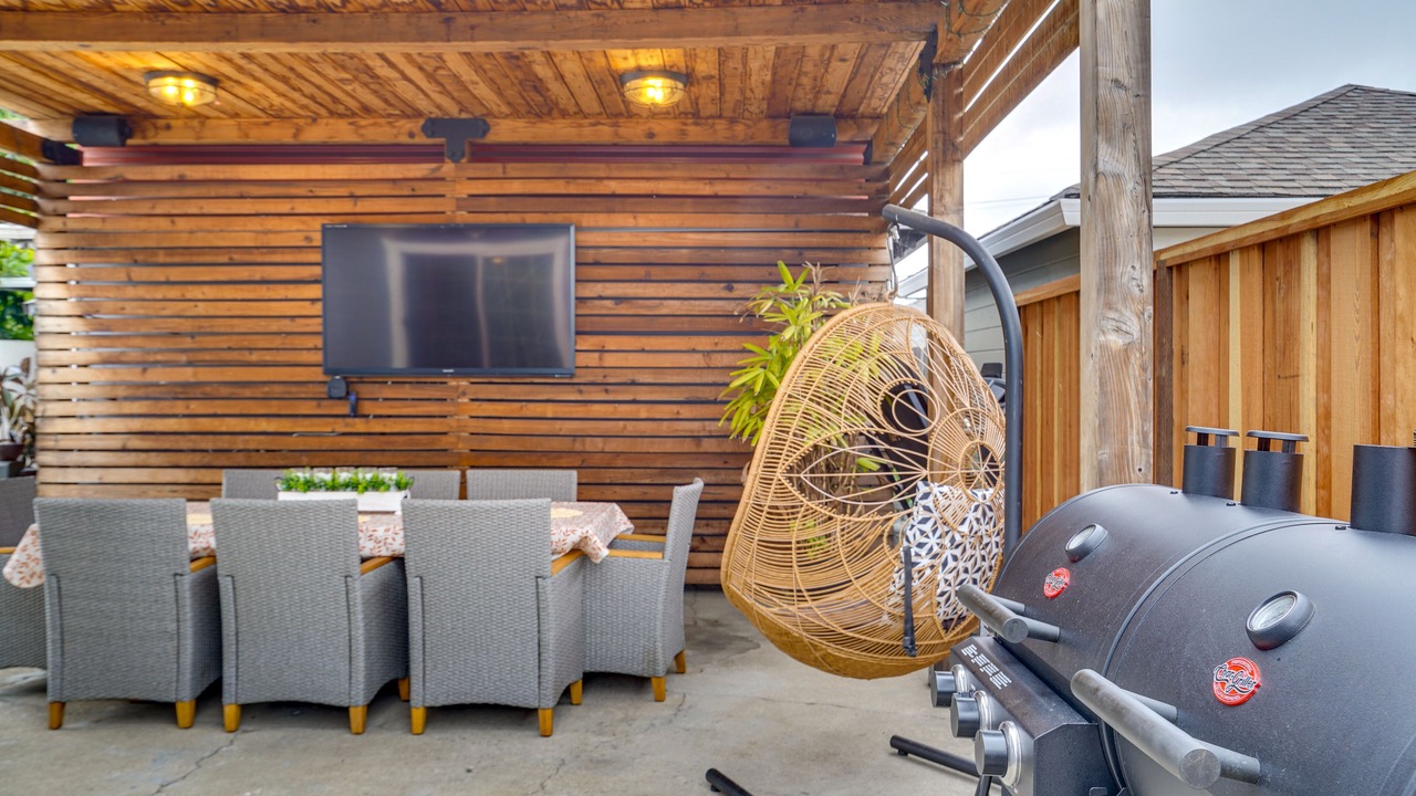 Photo of Outdoor in Ashland