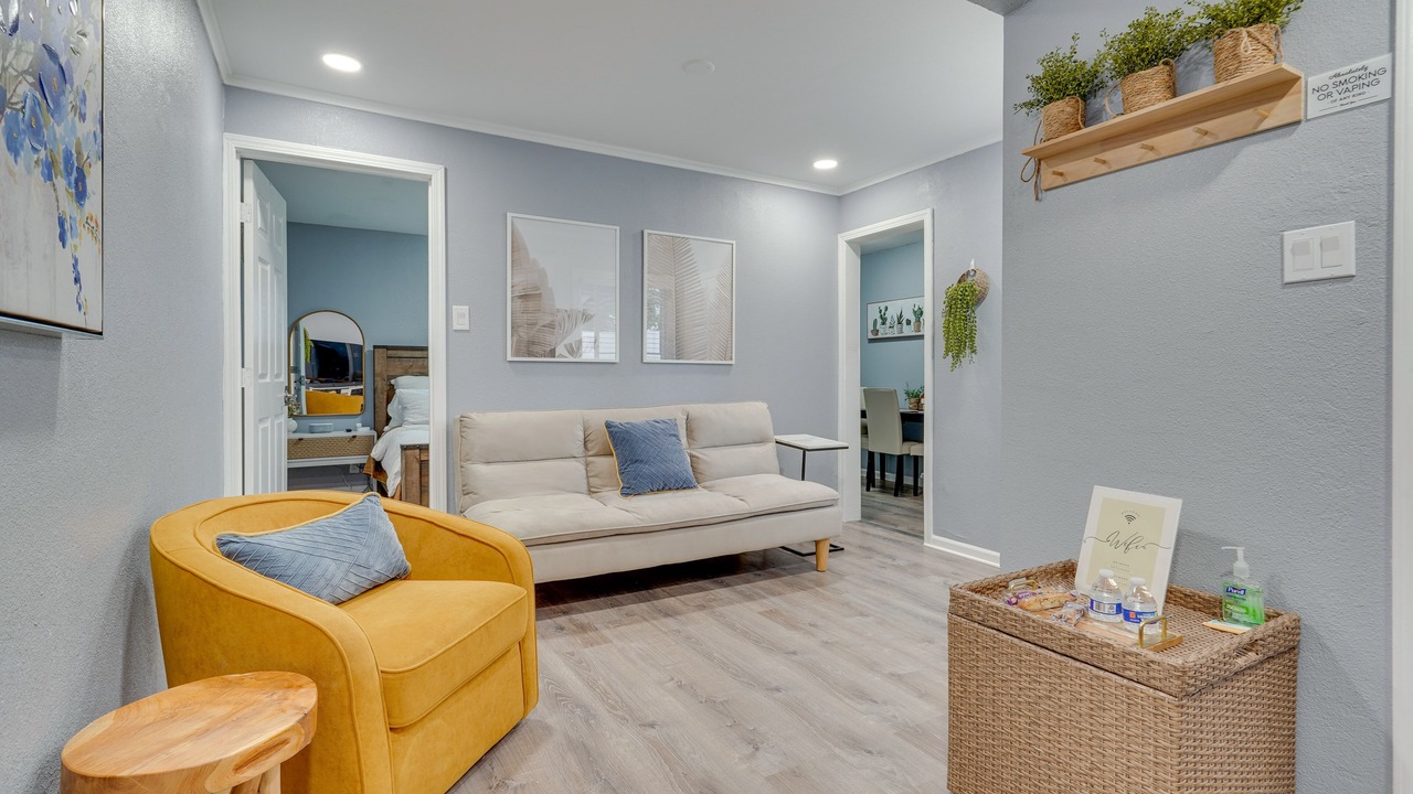 Photo of Livingroom in Ashland