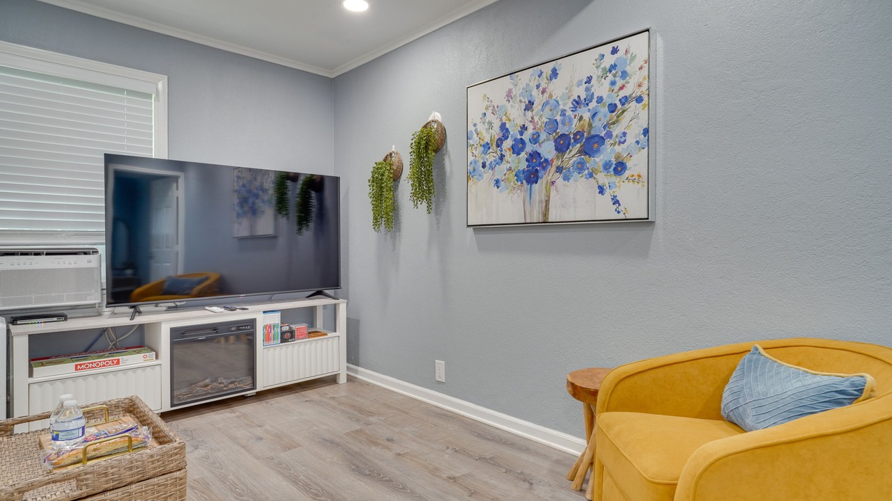 Photo of Livingroom in Ashland