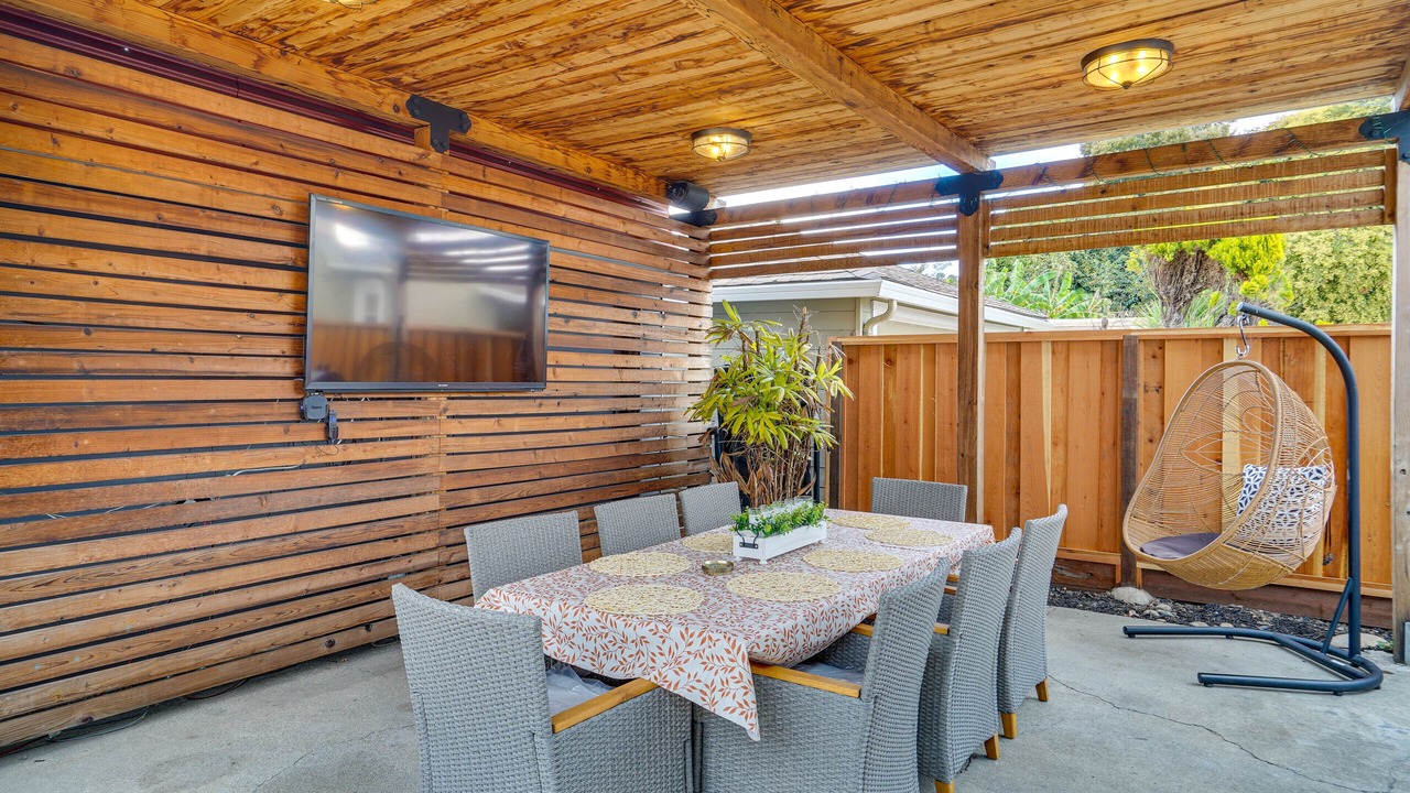 Photo of Outdoor in Ashland