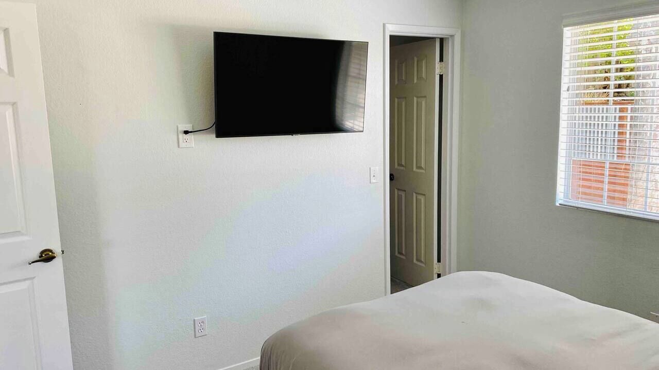 Photo of Bedroom in Templeton