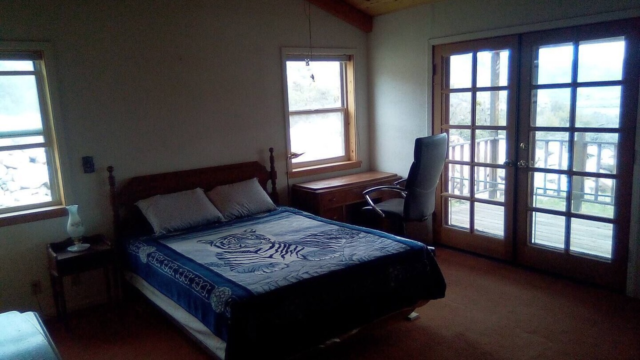 Photo of Bedroom in Weldon