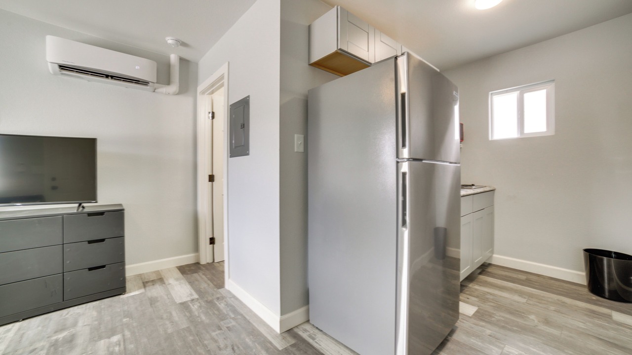 Photo of Others in Hawthorne