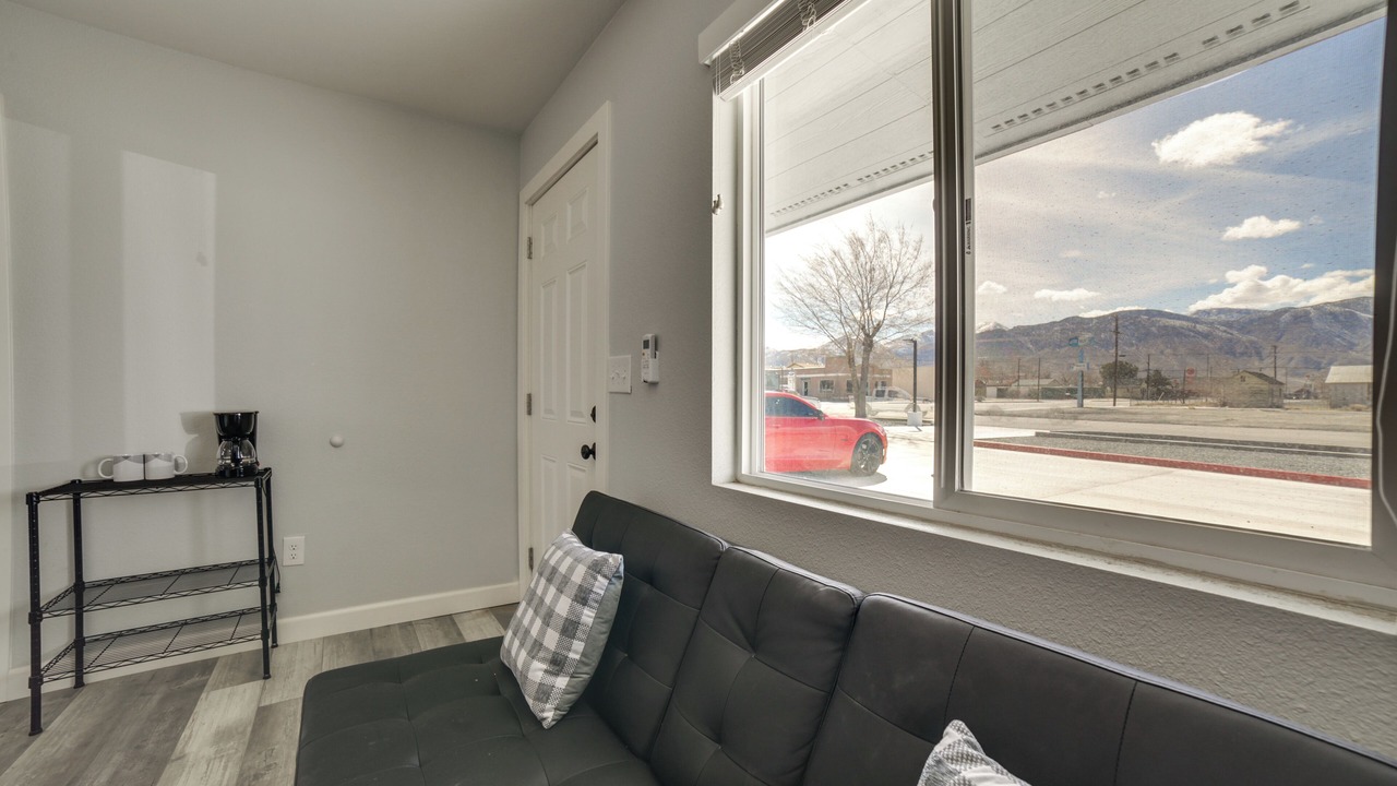 Photo of Livingroom in Hawthorne