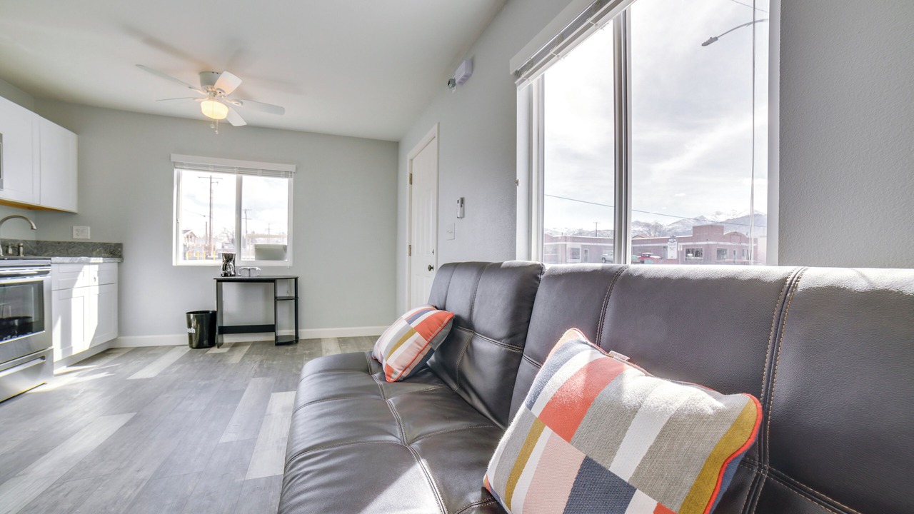 Photo of Livingroom in Hawthorne