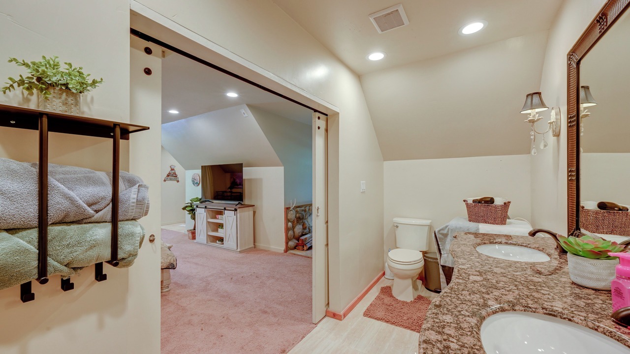 Photo of Bathroom in Wishon