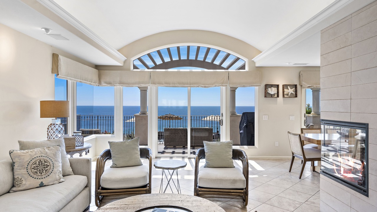 Photo of Livingroom in Laguna Beach