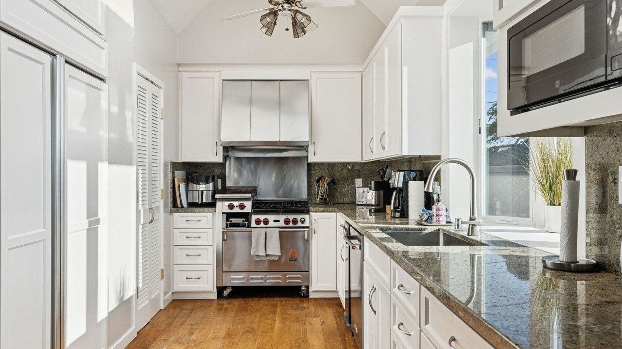 Photo of Kitchen in Eastside Santa Cruz