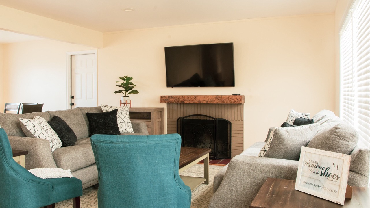 Photo of Livingroom in Salinas