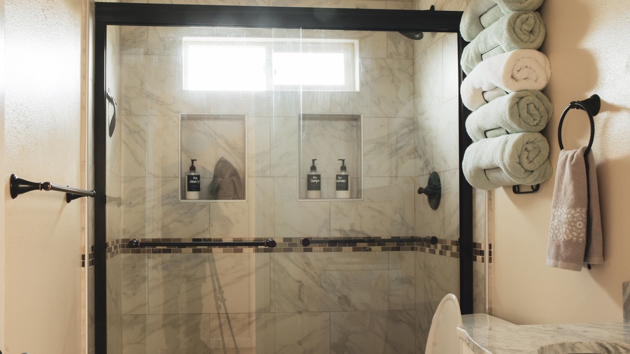 Photo of Bathroom in Salinas