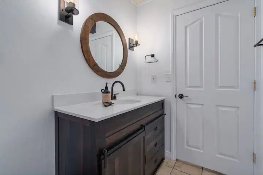 Photo of Bathroom in Lake Arrowhead