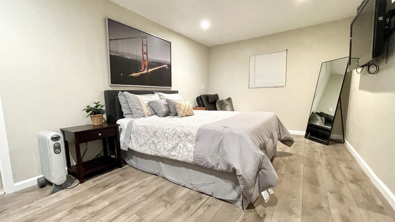 Photo of Bedroom in Willow Glen
