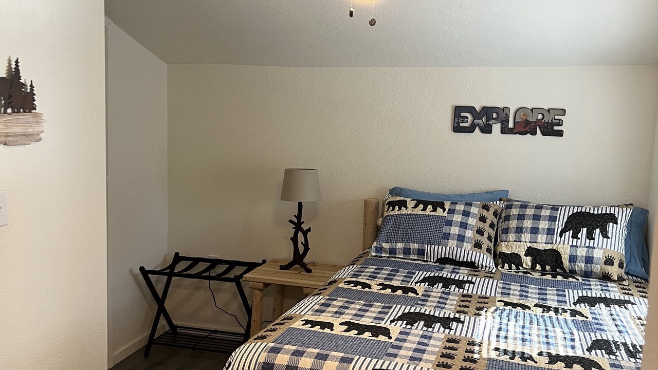 Photo of Bedroom in Shaver Lake