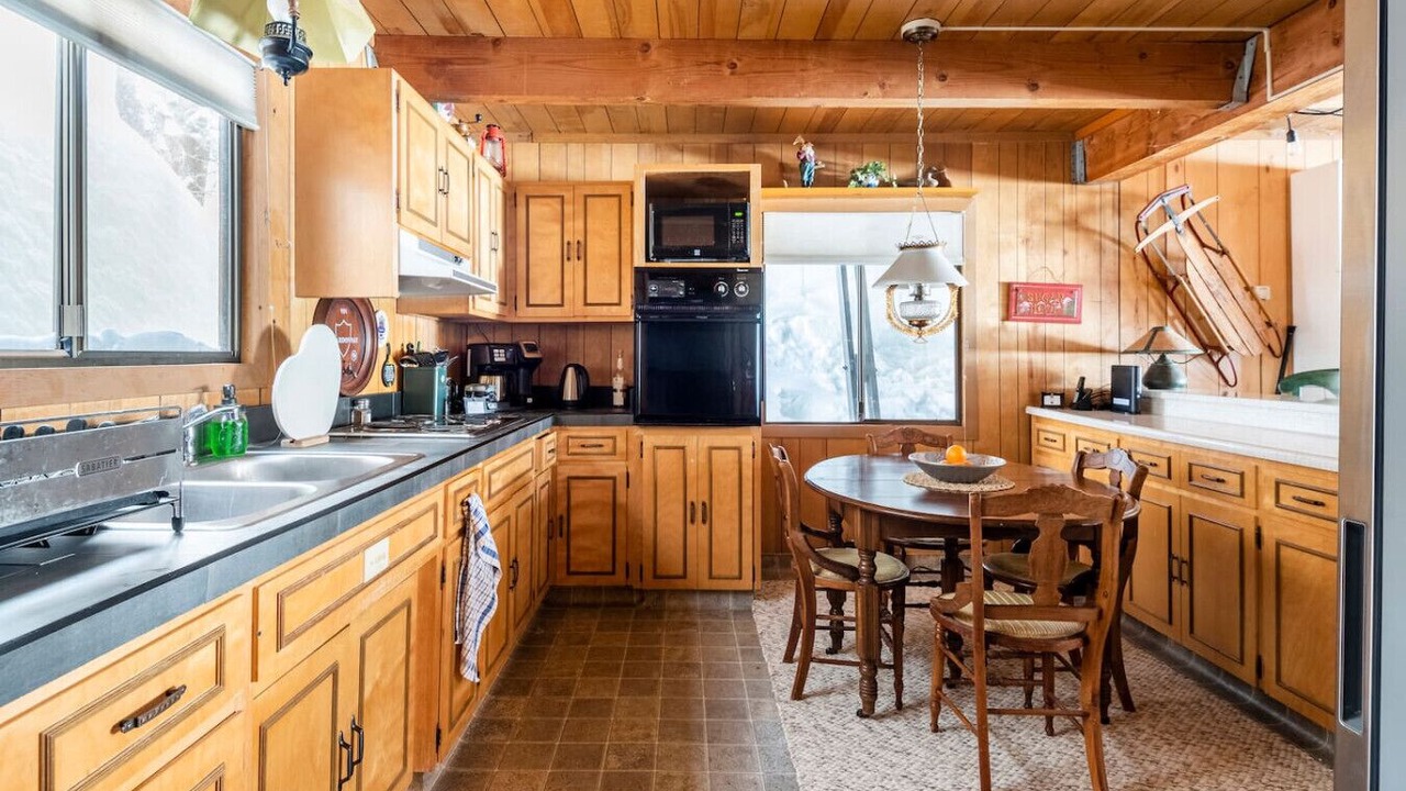 Photo of Kitchen in Serene Lakes