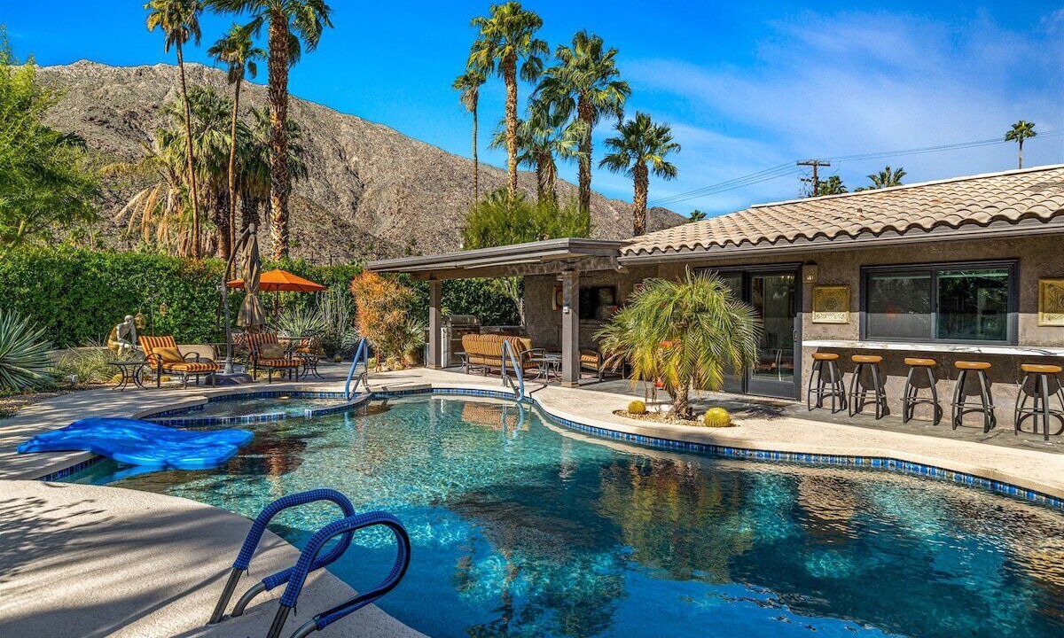 Photo of Outdoor in Tahquitz River Estates