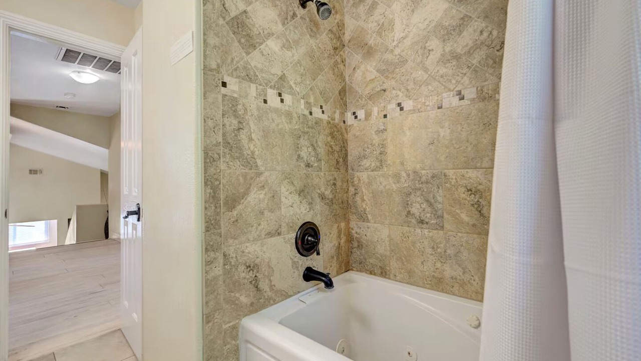 Photo of Bathroom in Enterprise
